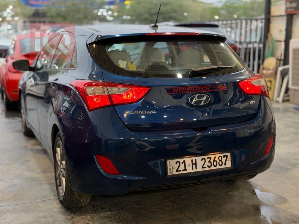 هیوندای ئەلەنترا